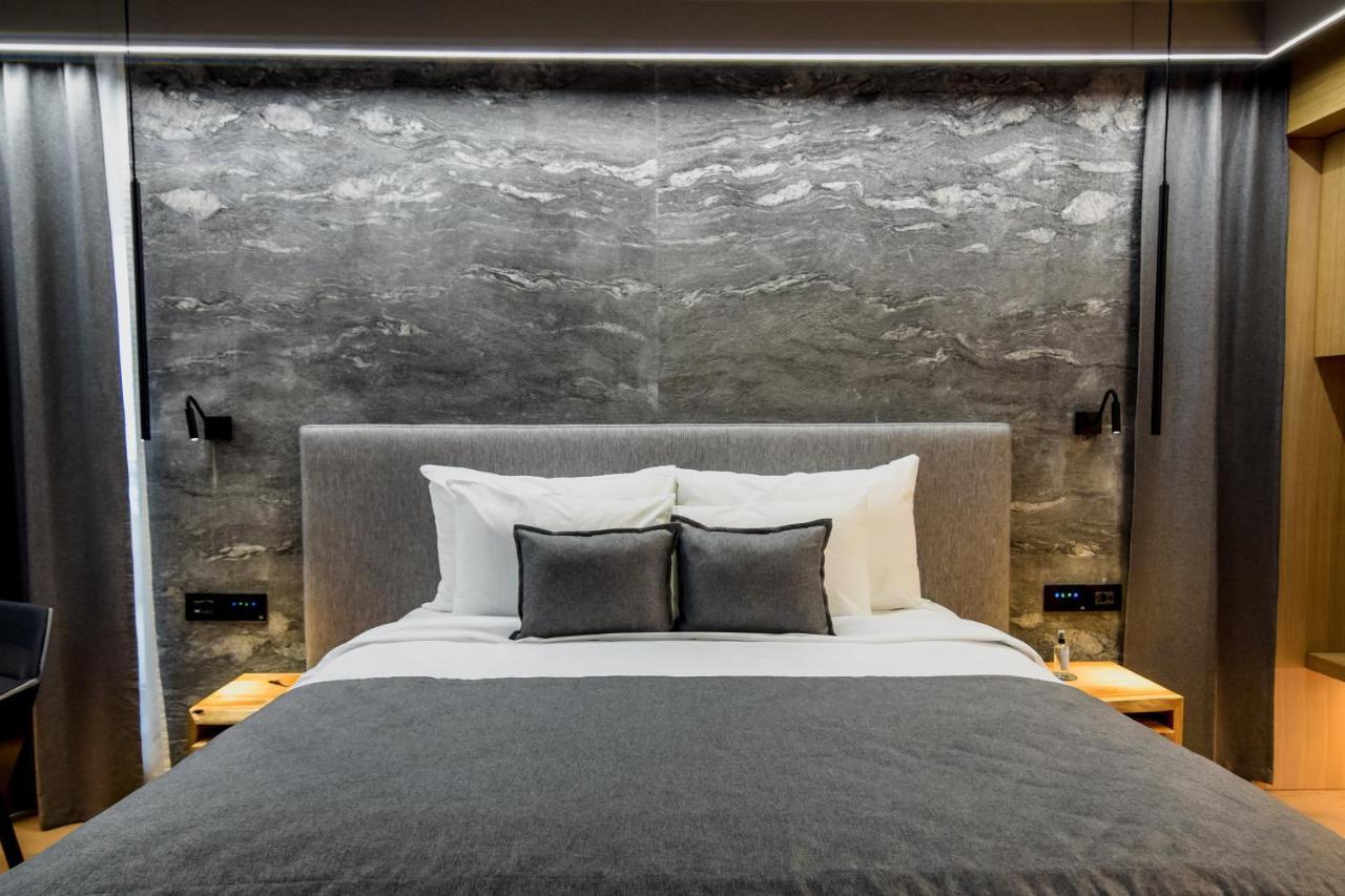 Qosmo Brasov Hotel Luaran gambar